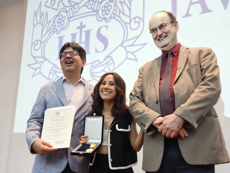 Cruz San Pedro Claver: 25 estudiantes reconocidos por sus calidades humanas y espíritu javeriano